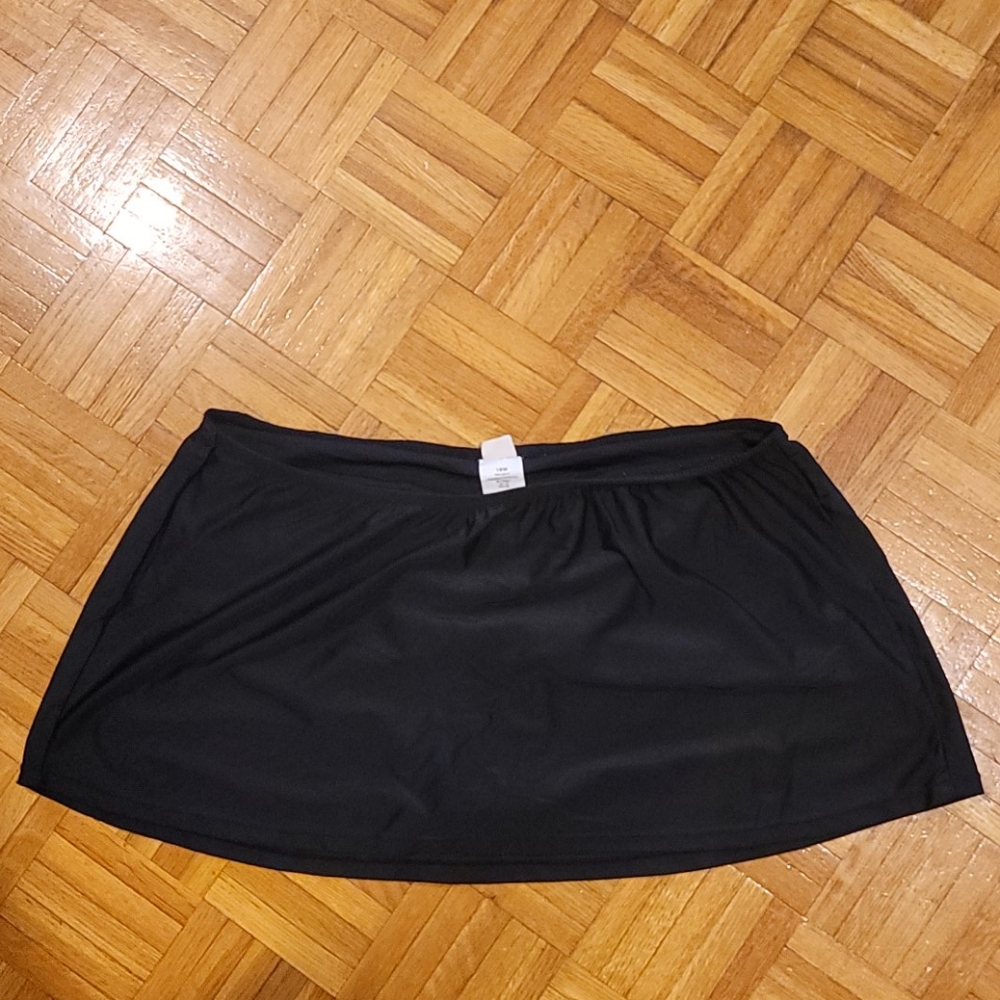 Island Escape Woman Bathing Suit Bottoms